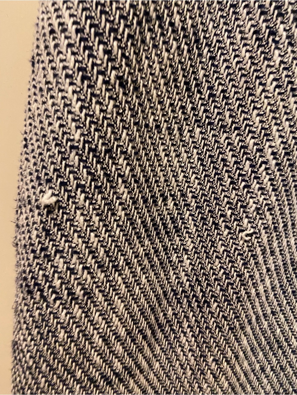 Karl Lagerfeld Navy & White Tweed Shift Dress sz 4 - Picture 9 of 10